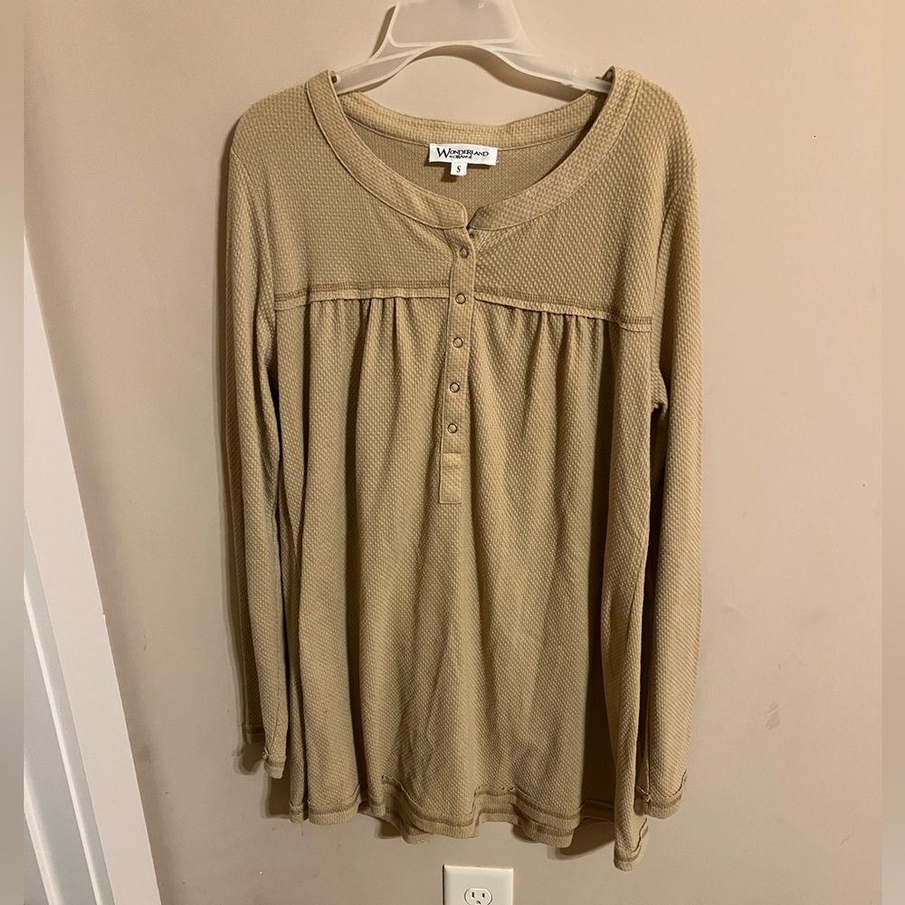 Long sleeve yellow blouse